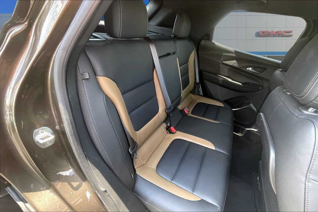 Used 2022 Chevrolet TrailBlazer ACTIV w/ Technology Package FWD image 25