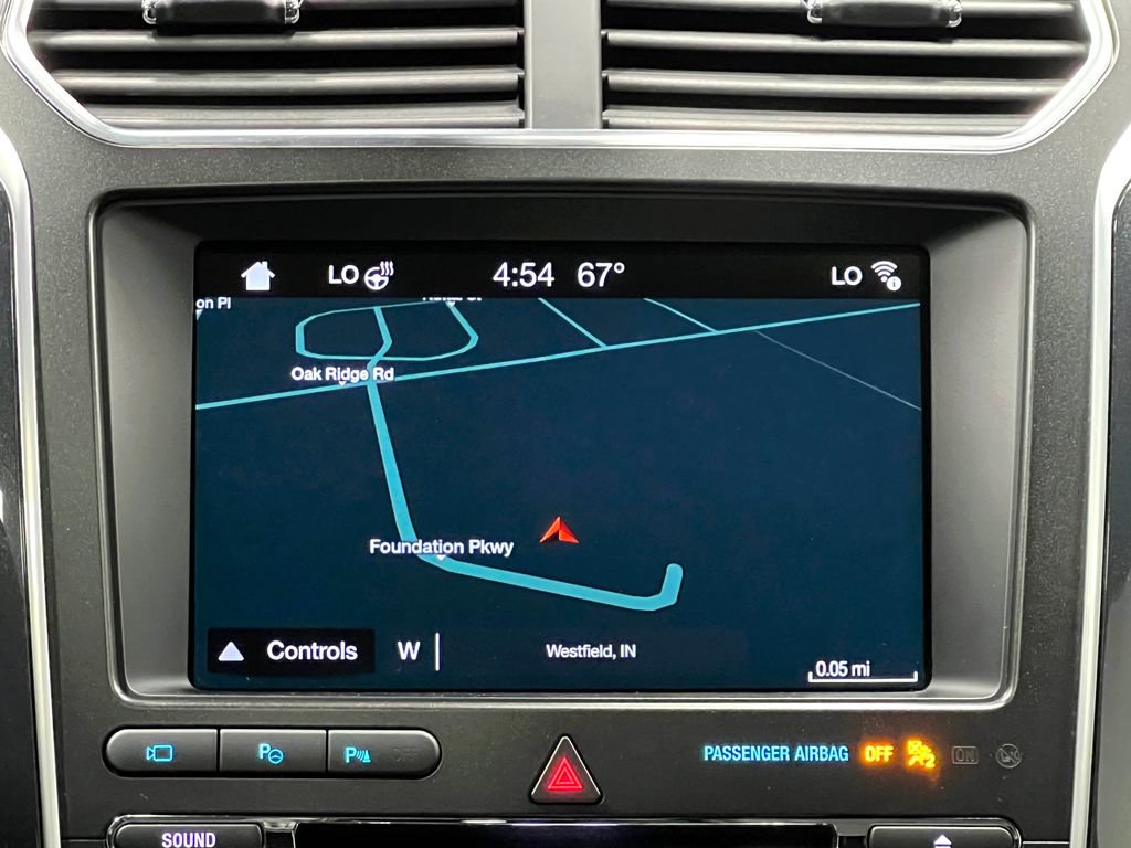 Used 2018 Ford Explorer Limited w/ Equipment Group 301A image 10