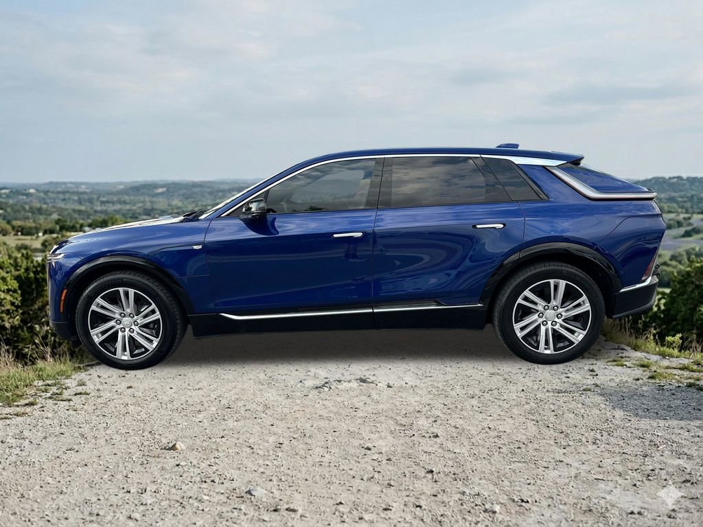 Used 2024 Cadillac Lyriq Tech w/ Driver Assist Package image 2