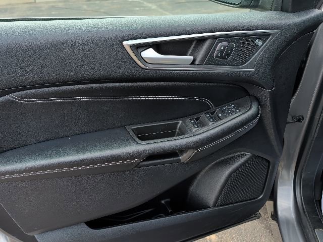 Certified 2022 Ford Edge Titanium image 14