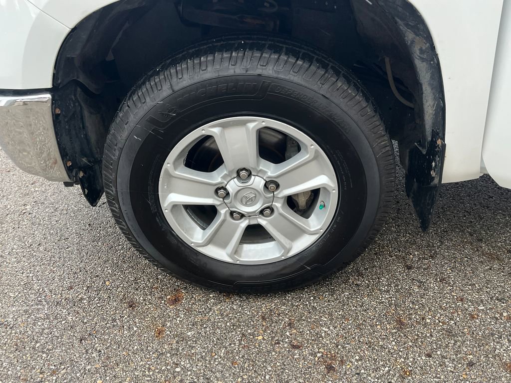 Used 2020 Toyota Tundra Limited image 26