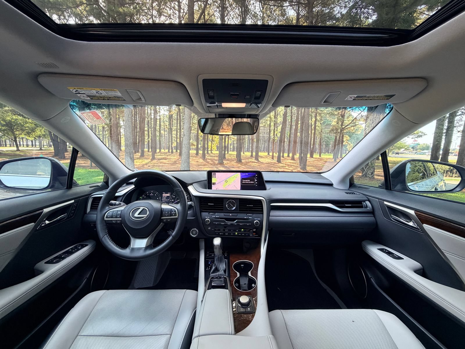 Used 2019 Lexus RX 350 AWD w/ Navigation Package image 2