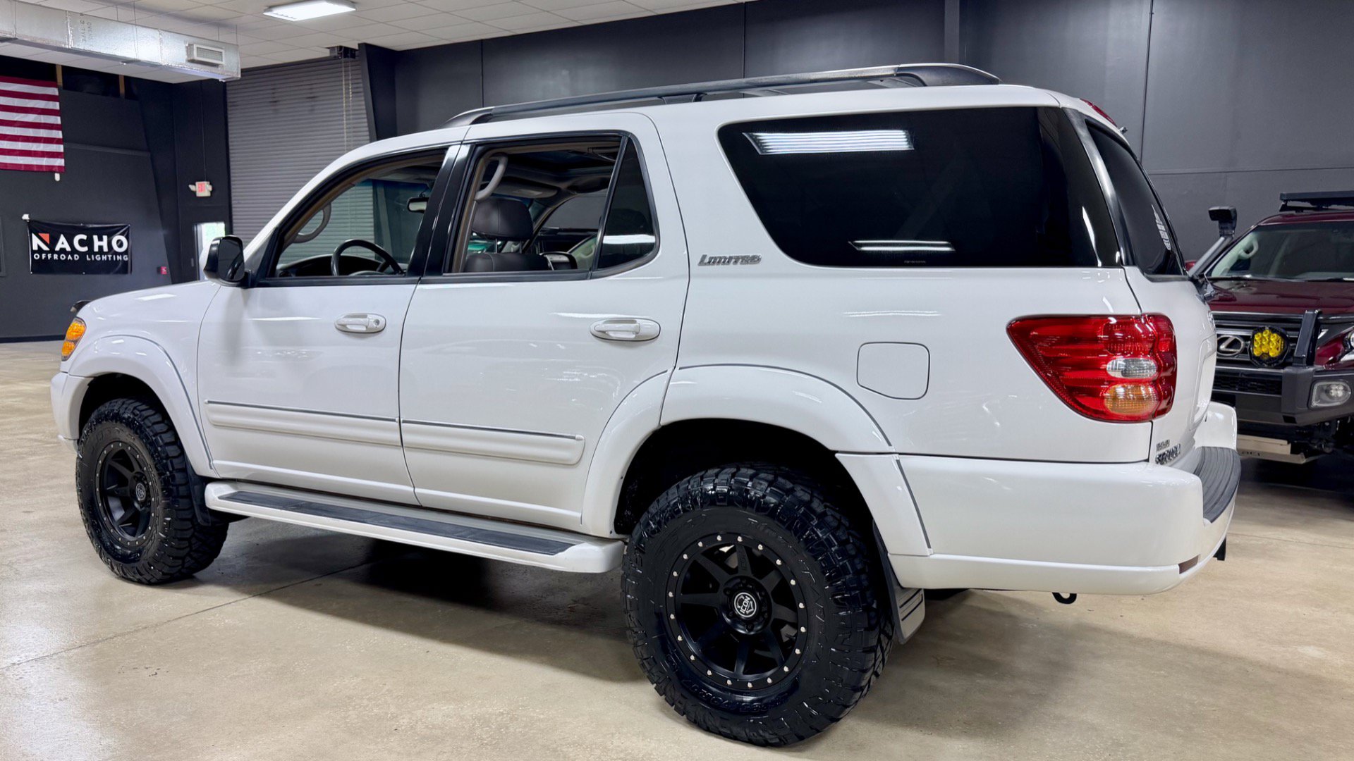 Used 2004 Toyota Sequoia Limited AWD/4WD image 16