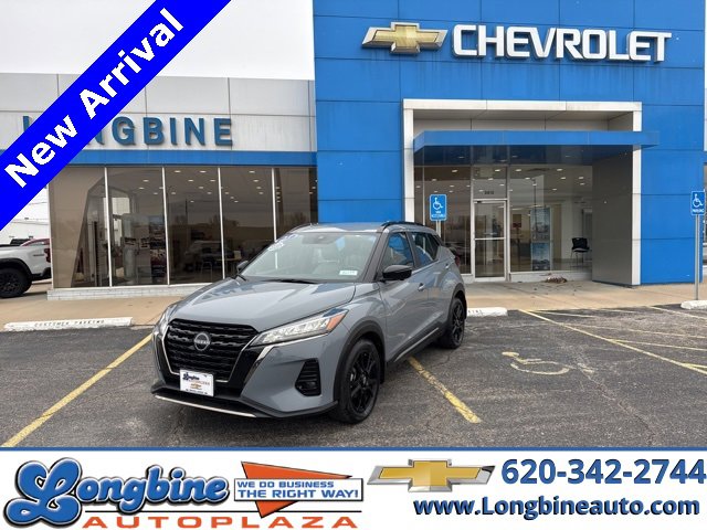 Used 2023 Nissan Kicks SR w/ SR Premium Package