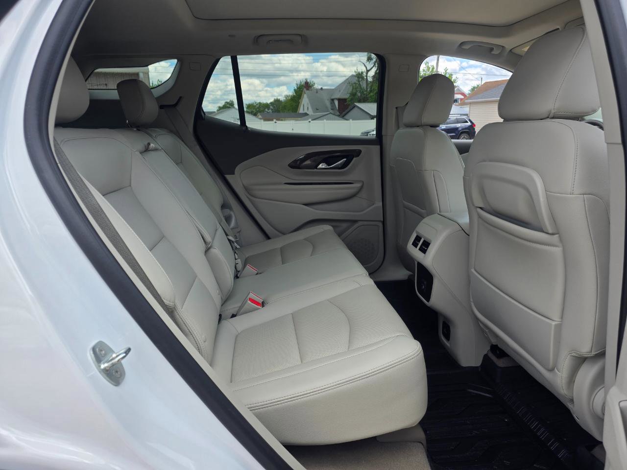 Used 2020 GMC Terrain Denali w/ LPO, Floor Liner Package AWD/4WD image 25
