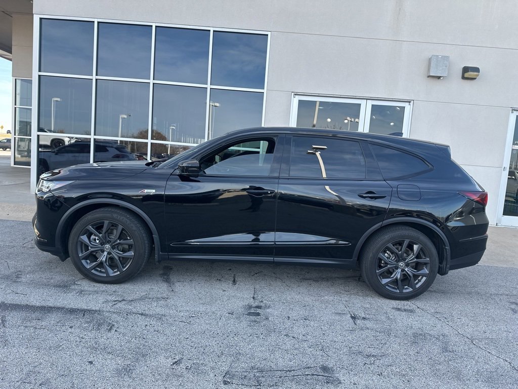 Used 2024 Acura MDX A-Spec image 3