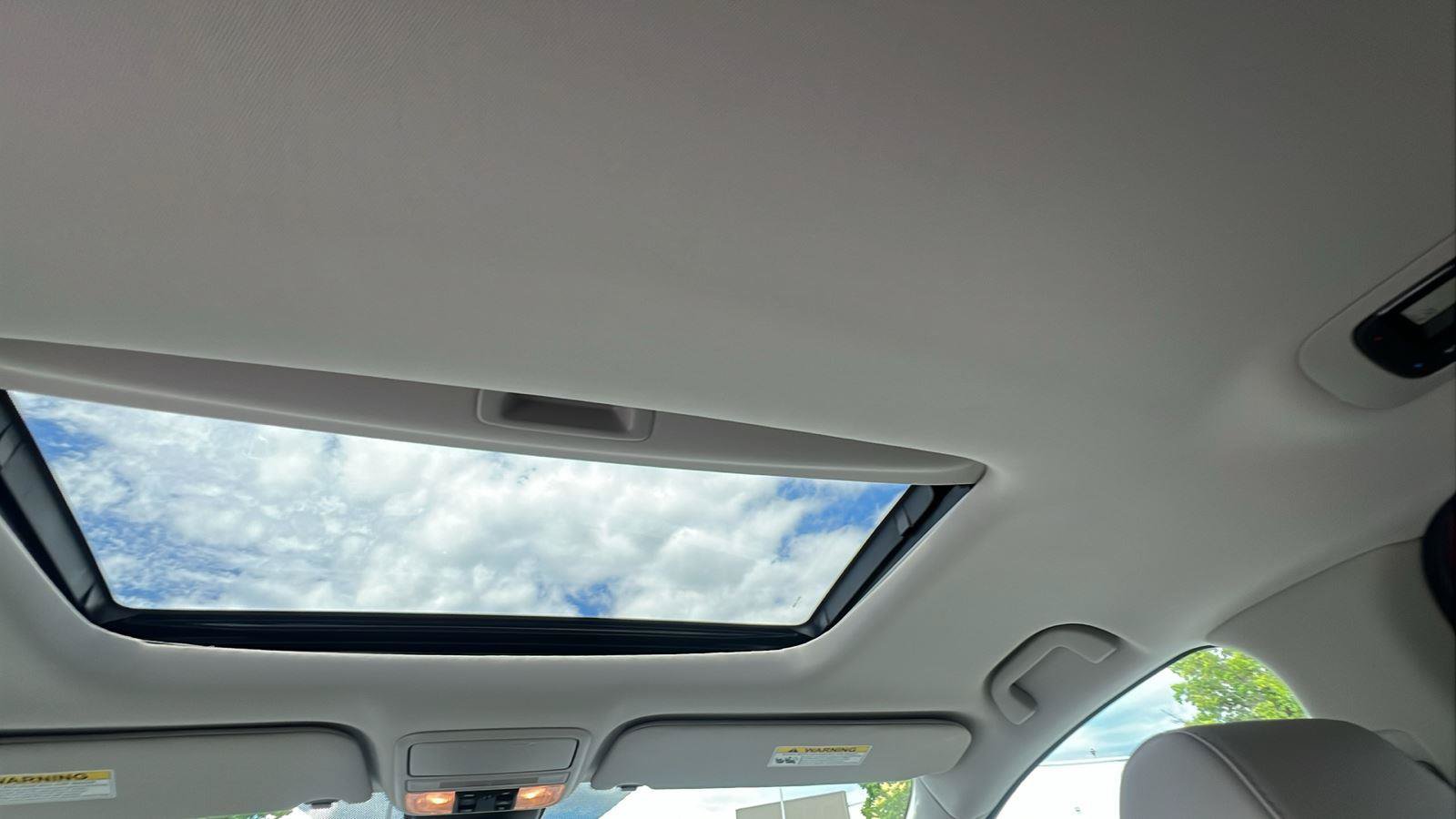 New 2026 Honda Odyssey EX-L image 18