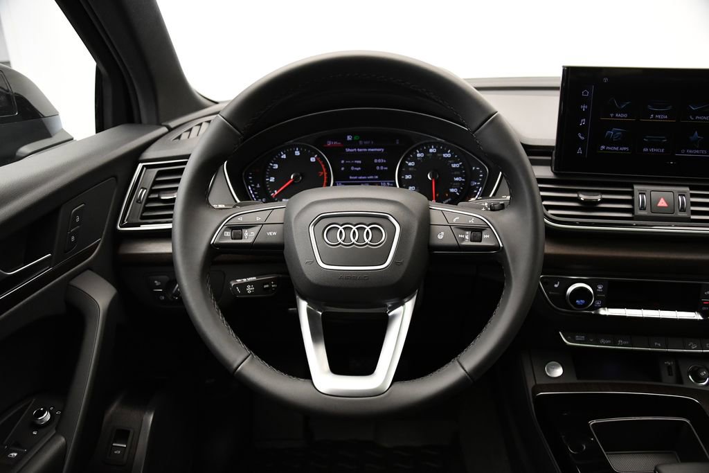 Used 2025 Audi Q5 2.0T Premium image 22