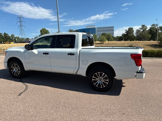 Certified 2024 Nissan Titan SV AWD/4WD image 6
