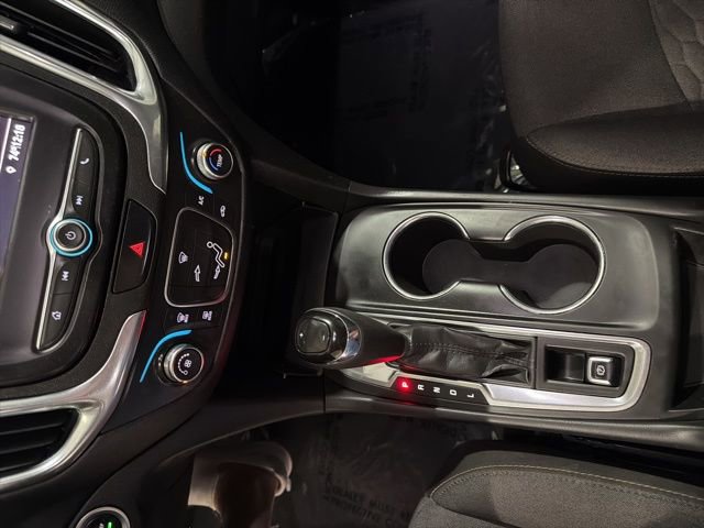 Used 2020 Chevrolet Equinox LT image 17