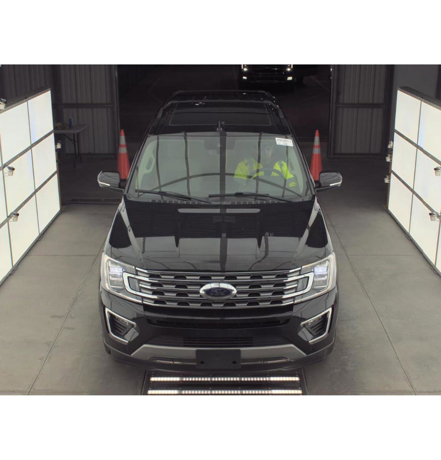 Used 2021 Ford Expedition Limited image 37