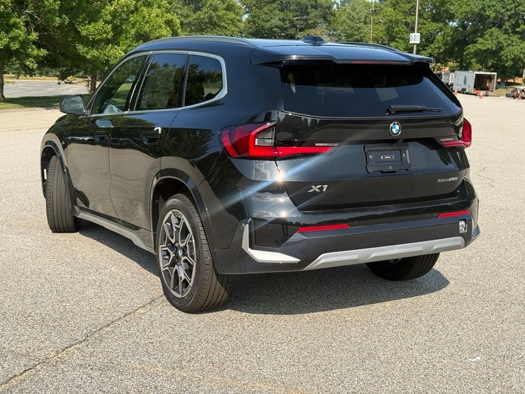 New 2026 BMW X1 xDrive28i w/ Technology Package AWD/4WD image 4