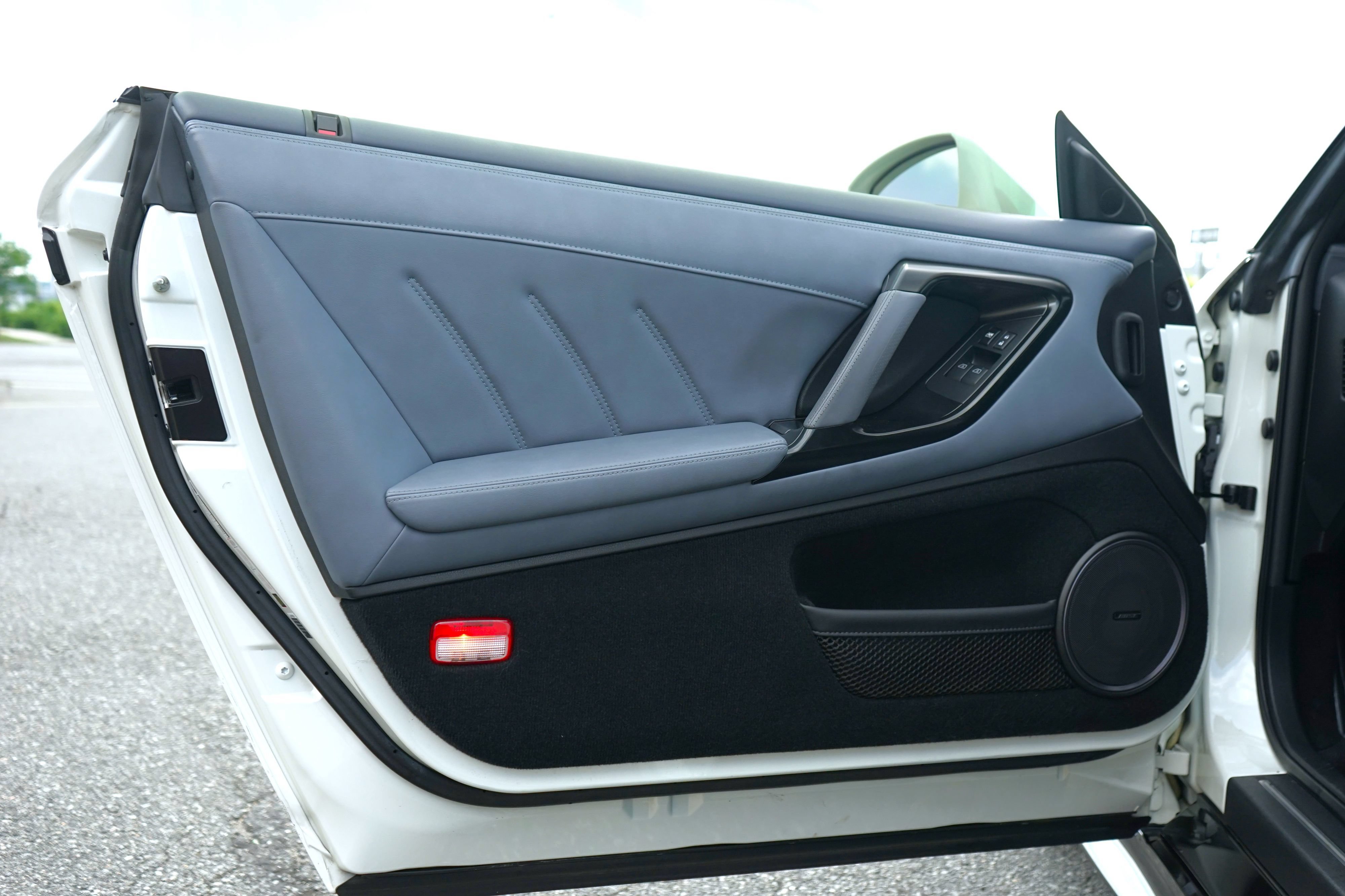 Used 2020 Nissan GT-R Premium AWD/4WD image 13