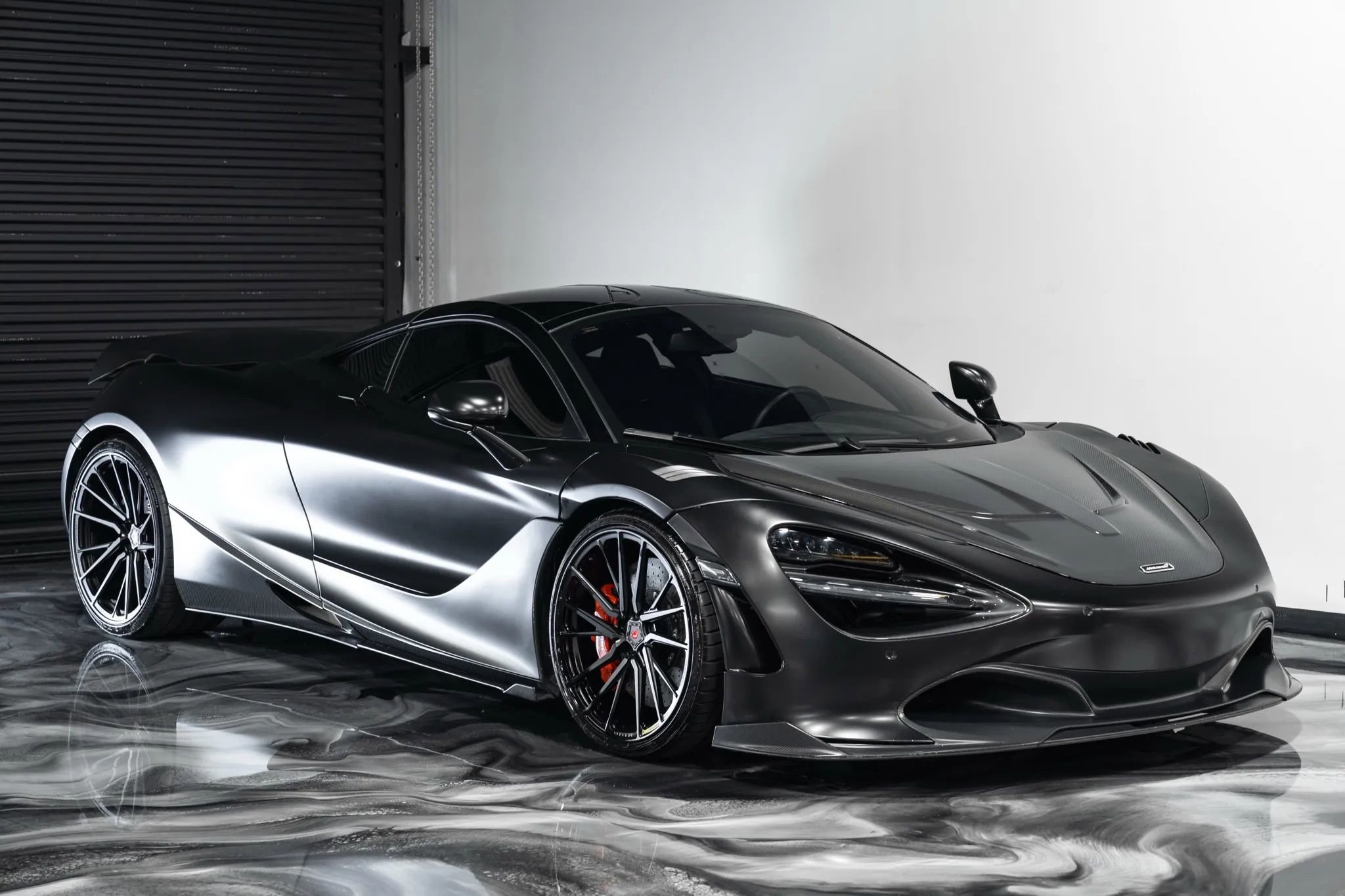Used 2018 McLaren 720S image 6