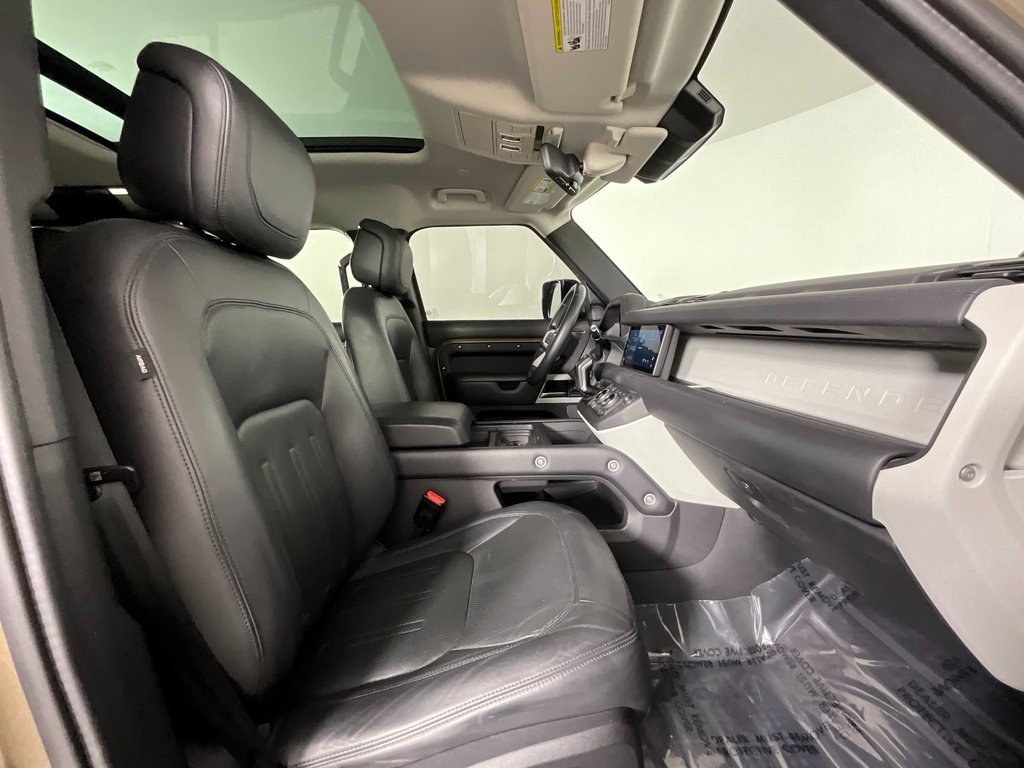 Used 2020 Land Rover Defender 110 HSE image 20