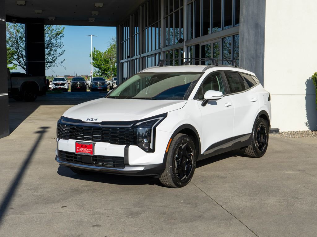 New 2026 Kia Sportage EX AWD/4WD image 3