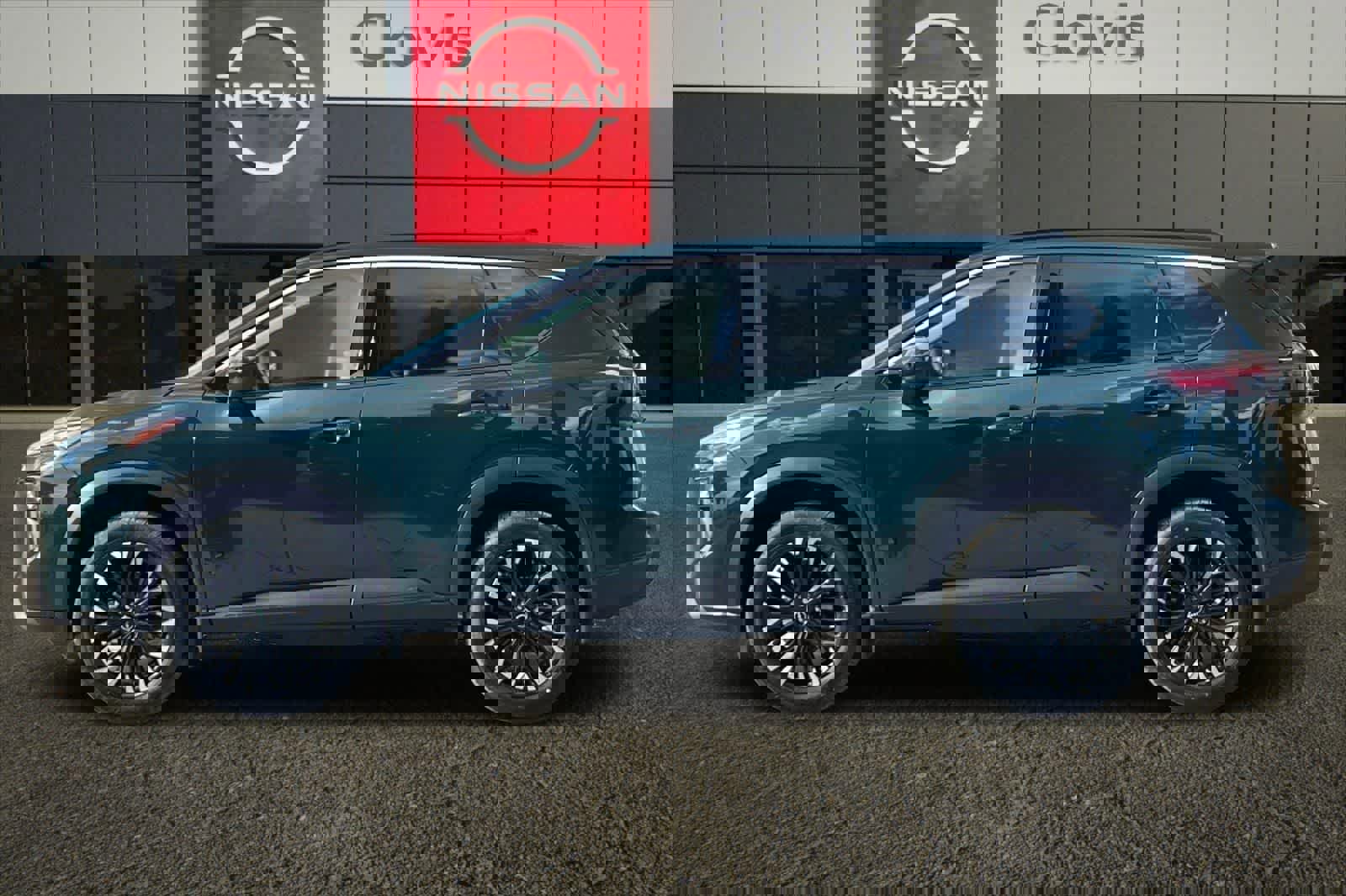 New 2026 Nissan Rogue Dark Armor image 6