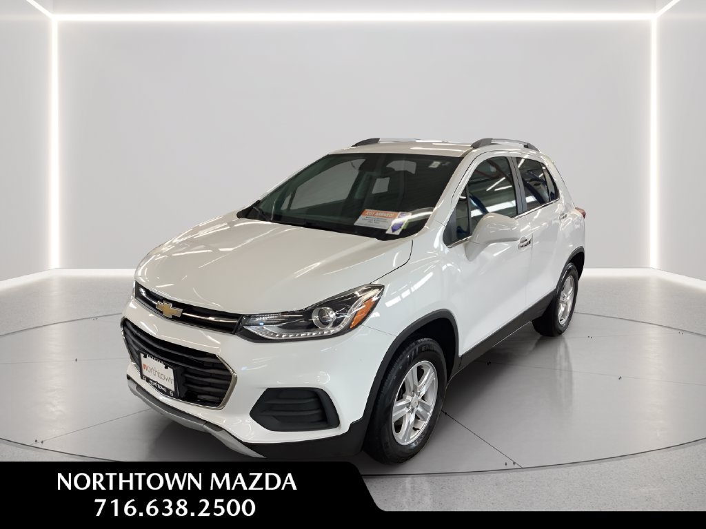 Used 2019 Chevrolet Trax LT w/ LT Convenience Package AWD/4WD image 1