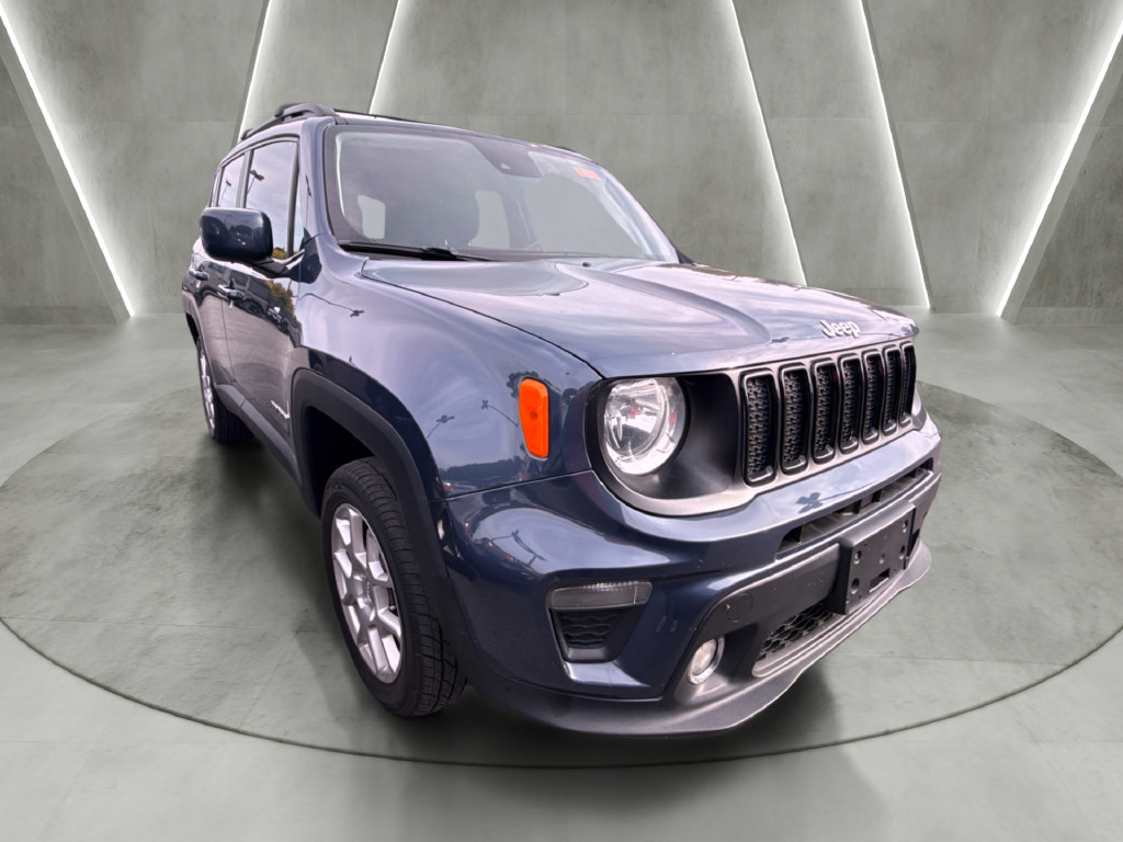 Used 2021 Jeep Renegade Latitude AWD/4WD image 1