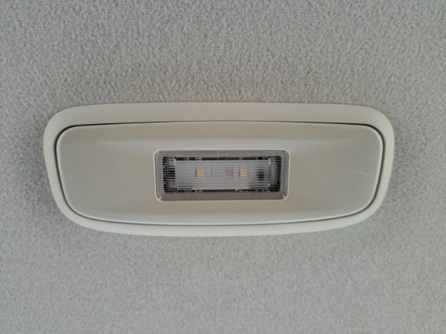 Used 2023 Ford Transit 350 XLT image 27