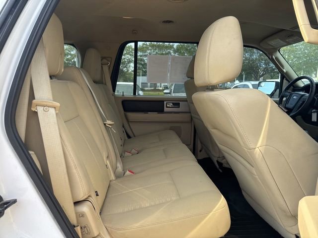 Used 2016 Ford Expedition XLT RWD image 13