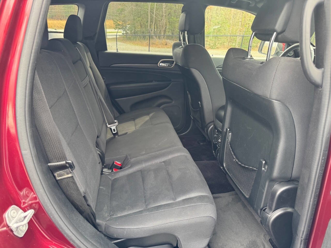 Used 2016 Jeep Grand Cherokee Laredo w/ Quick Order Package 23E AWD/4WD image 14