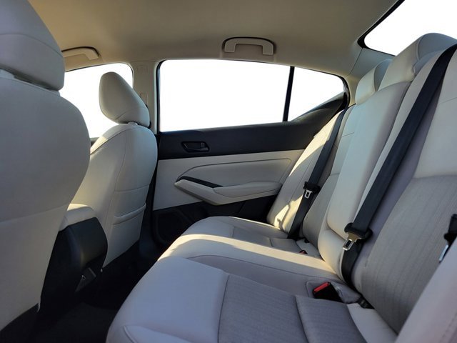 New 2025 Nissan Altima 2.5 SV image 26