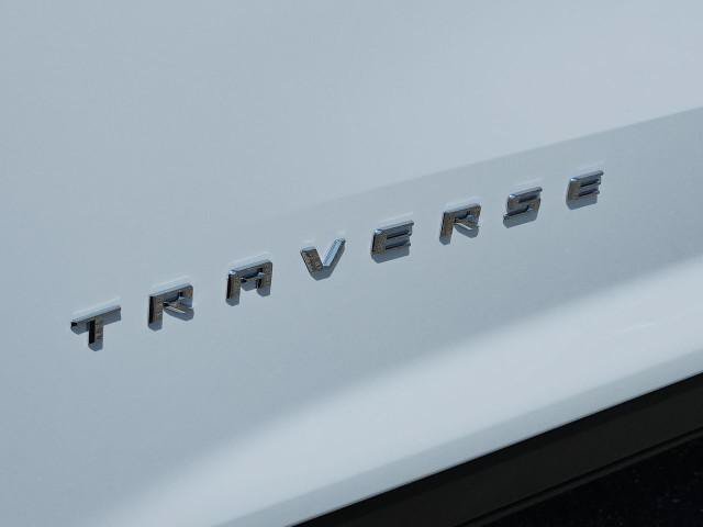 New 2027 Chevrolet Traverse LT w/ LPO, Cargo Package FWD image 32