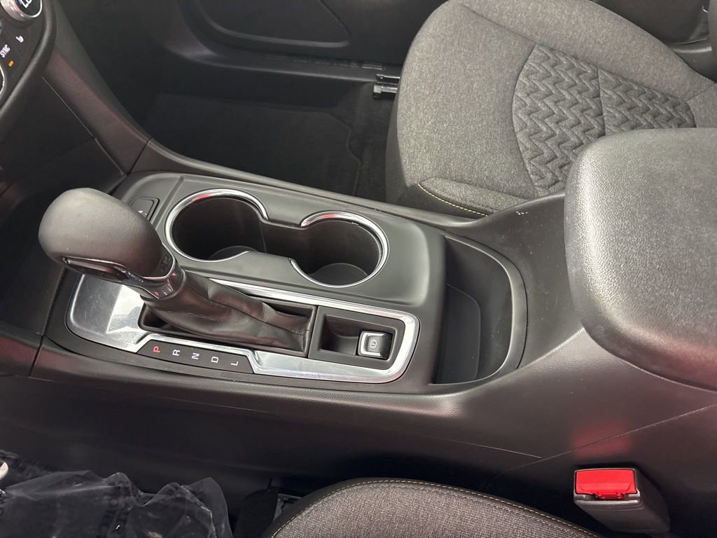 Used 2023 Chevrolet Equinox LT image 41