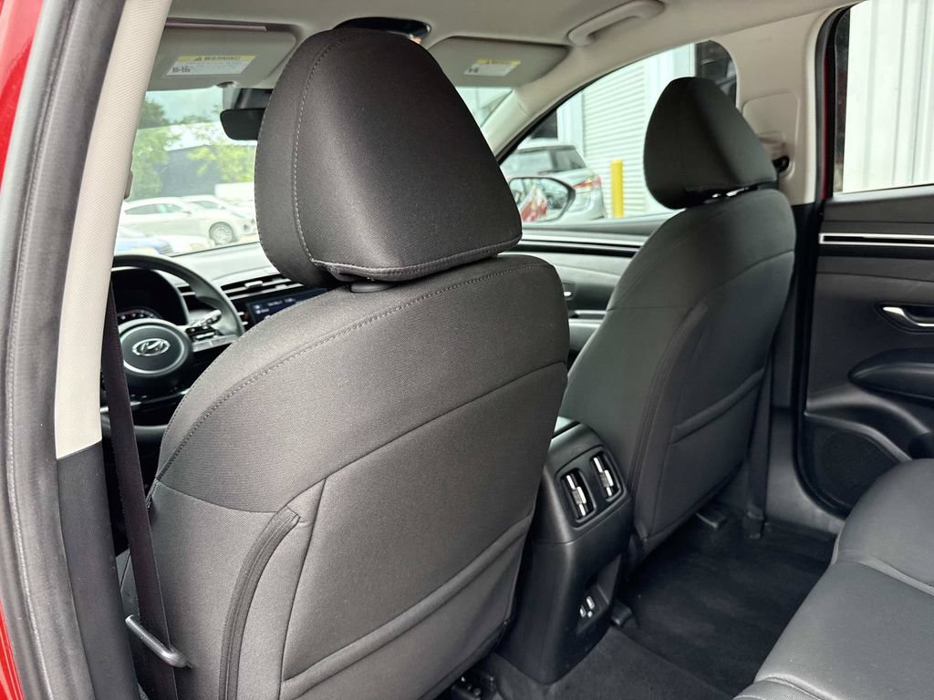 Used 2023 Hyundai Tucson SEL FWD image 13