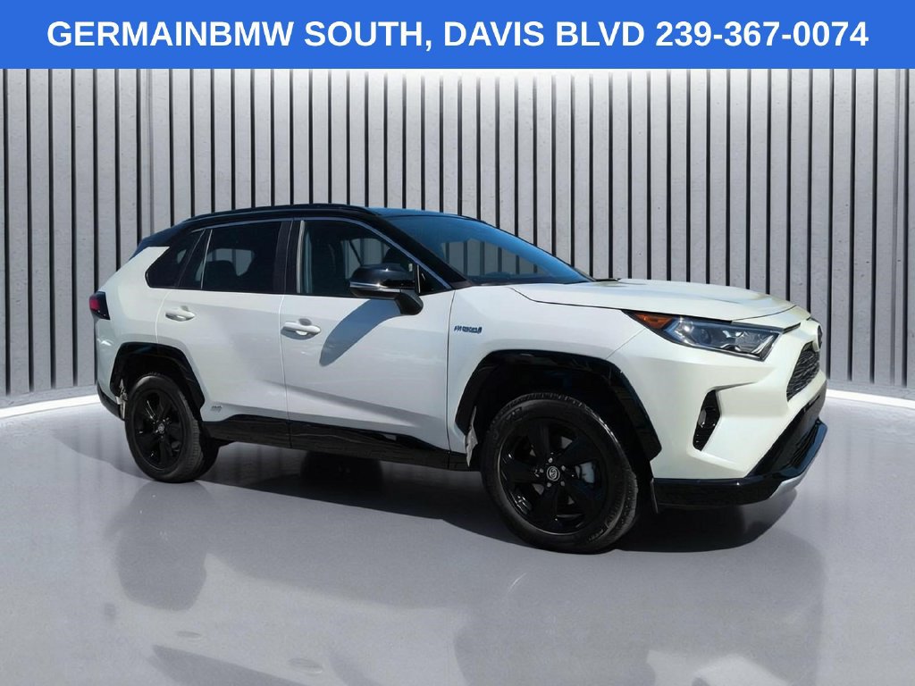 Used 2021 Toyota RAV4 XSE w/ XSE Grade Weather Package AWD/4WD image 3
