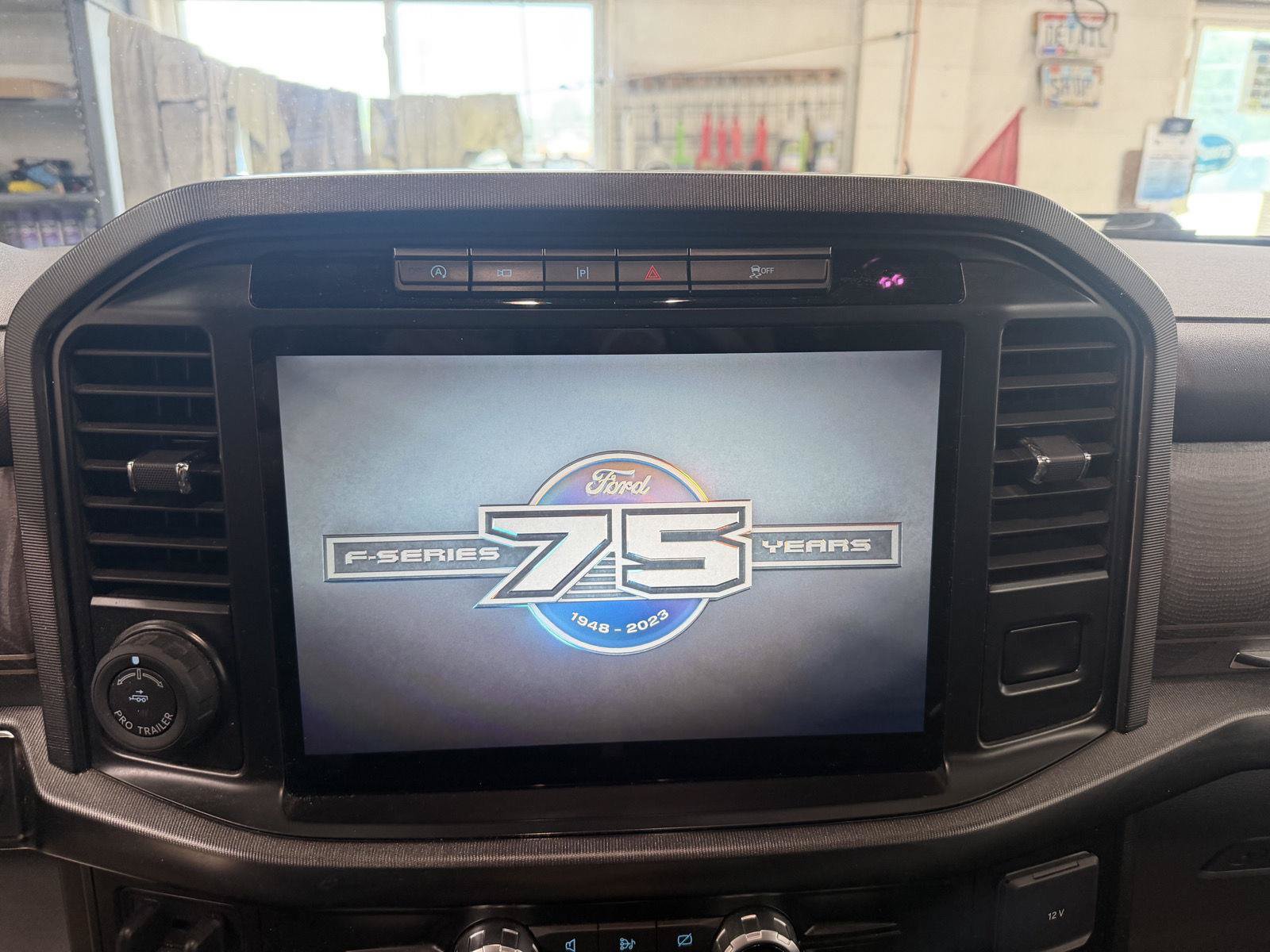 Certified 2023 Ford F150 Platinum w/ Equipment Group 701A High AWD/4WD image 17