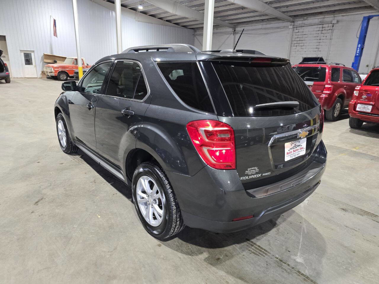 Used 2017 Chevrolet Equinox LT w/ Convenience Package AWD/4WD image 8