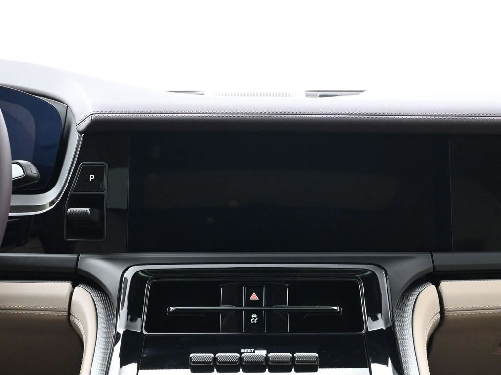 New 2026 Porsche Panamera 4 image 11