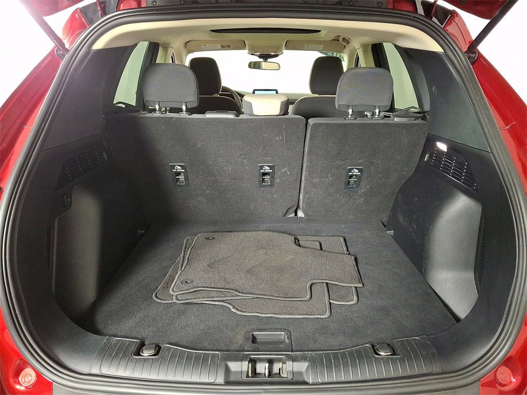 Used 2020 Ford Escape SE image 30