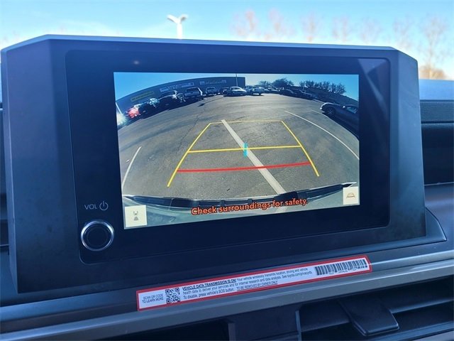 Used 2025 Toyota Tacoma SR5 image 12