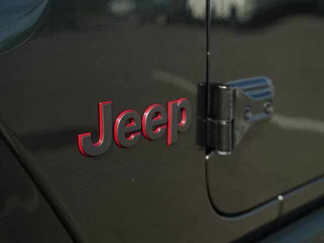 Used 2021 Jeep Wrangler Unlimited Rubicon AWD/4WD image 39