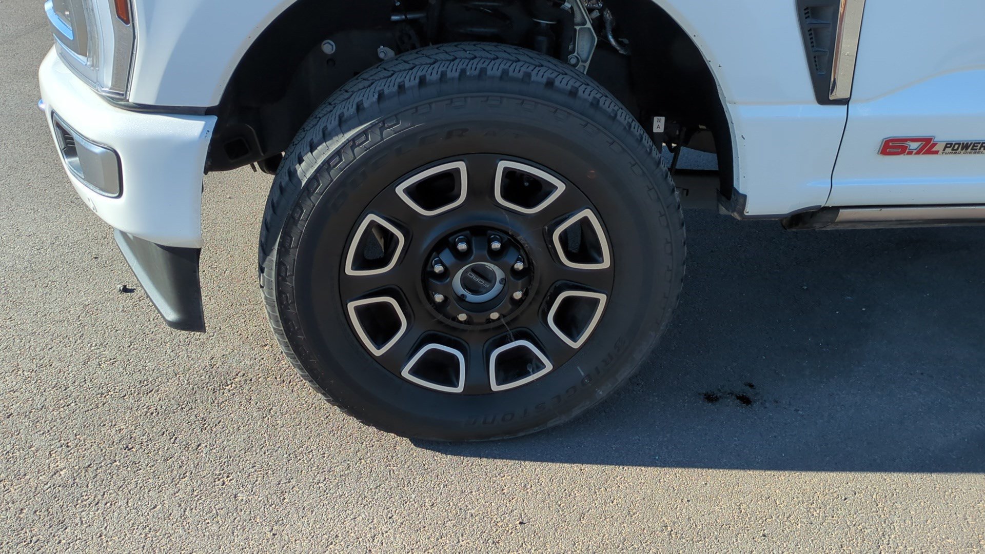 Used 2024 Ford F250 Platinum image 11