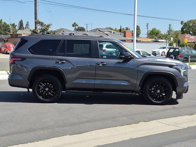 Certified 2025 Toyota Sequoia Limited w/ Tow Technology Package AWD/4WD image 4
