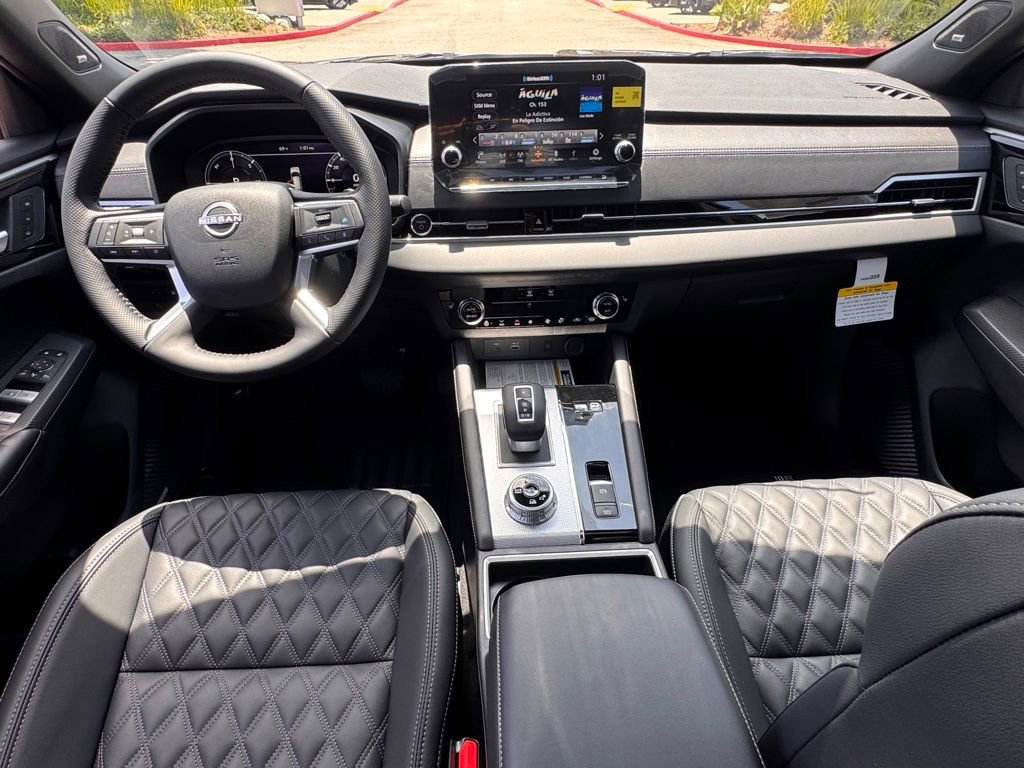 New 2026 Nissan Rogue Platinum AWD/4WD image 10