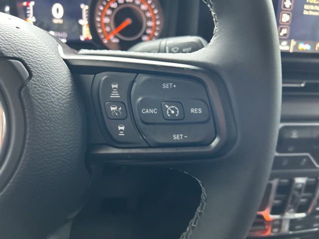 Used 2025 Jeep Gladiator Rubicon image 18
