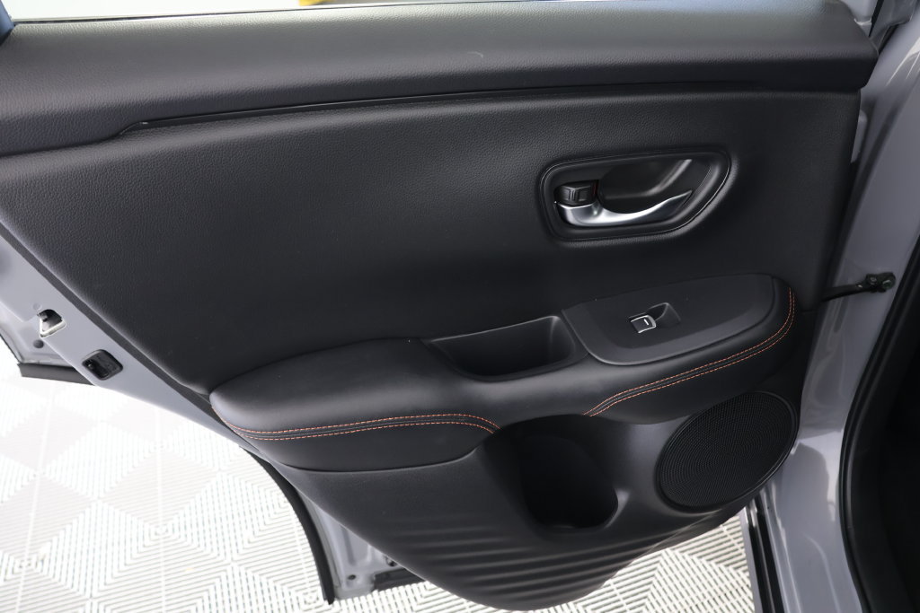 Certified 2025 Honda HR-V Sport image 26