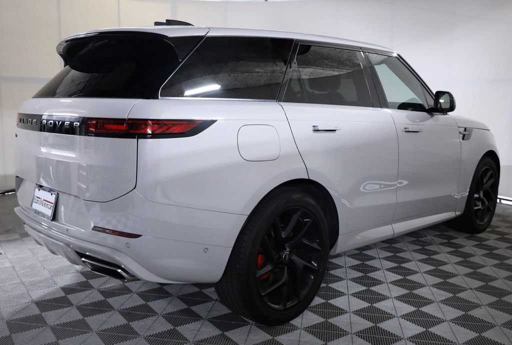 Used 2023 Land Rover Range Rover Sport SE Dynamic AWD/4WD image 6