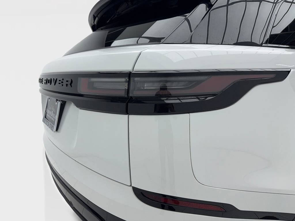 Used 2025 Land Rover Range Rover Velar Dynamic SE AWD/4WD image 7