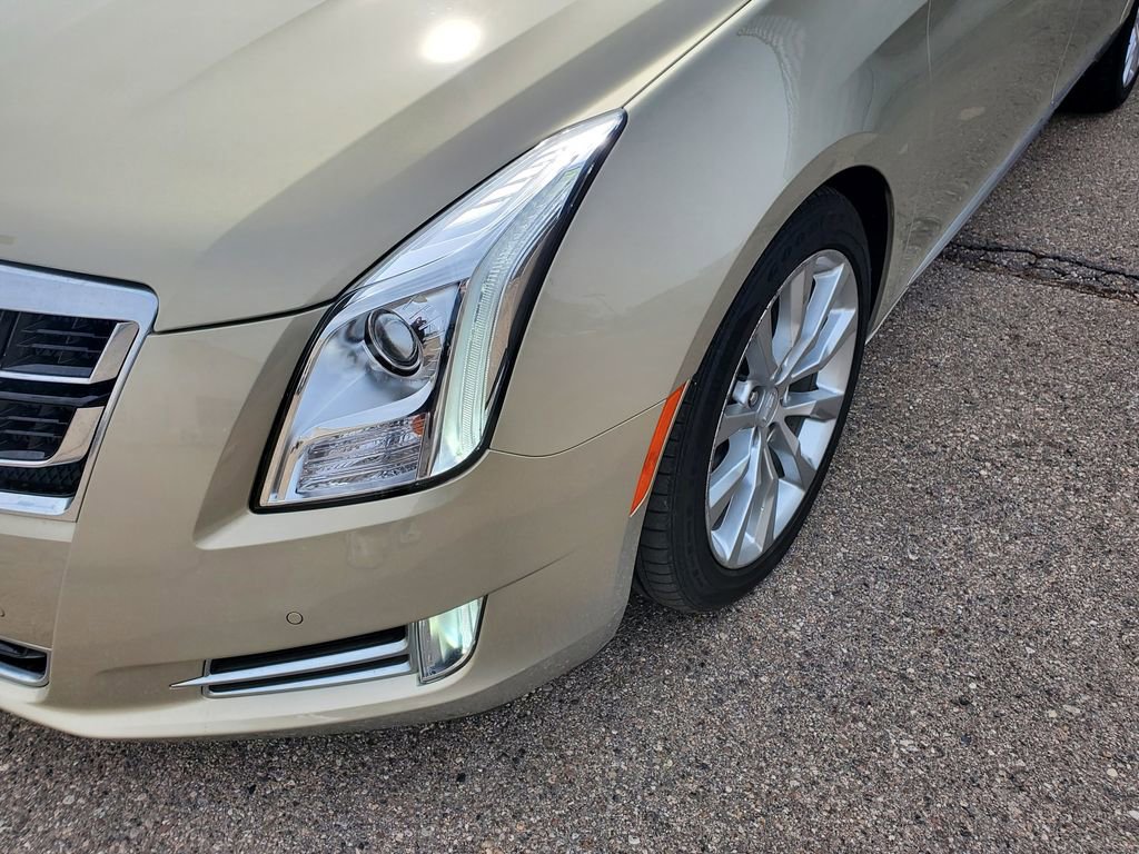 Used 2016 Cadillac XTS Luxury image 10