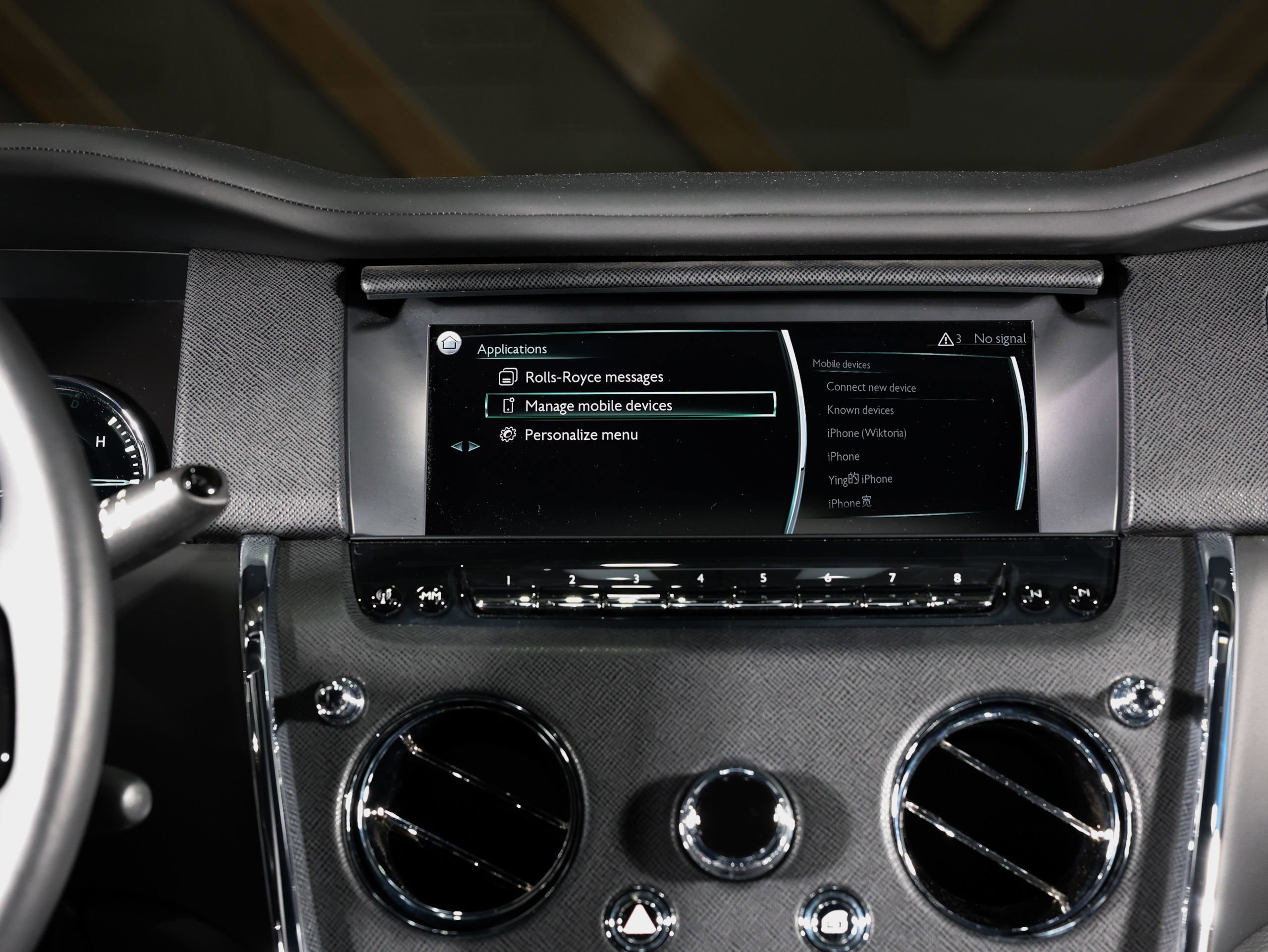 Used 2019 Rolls-Royce Cullinan image 28