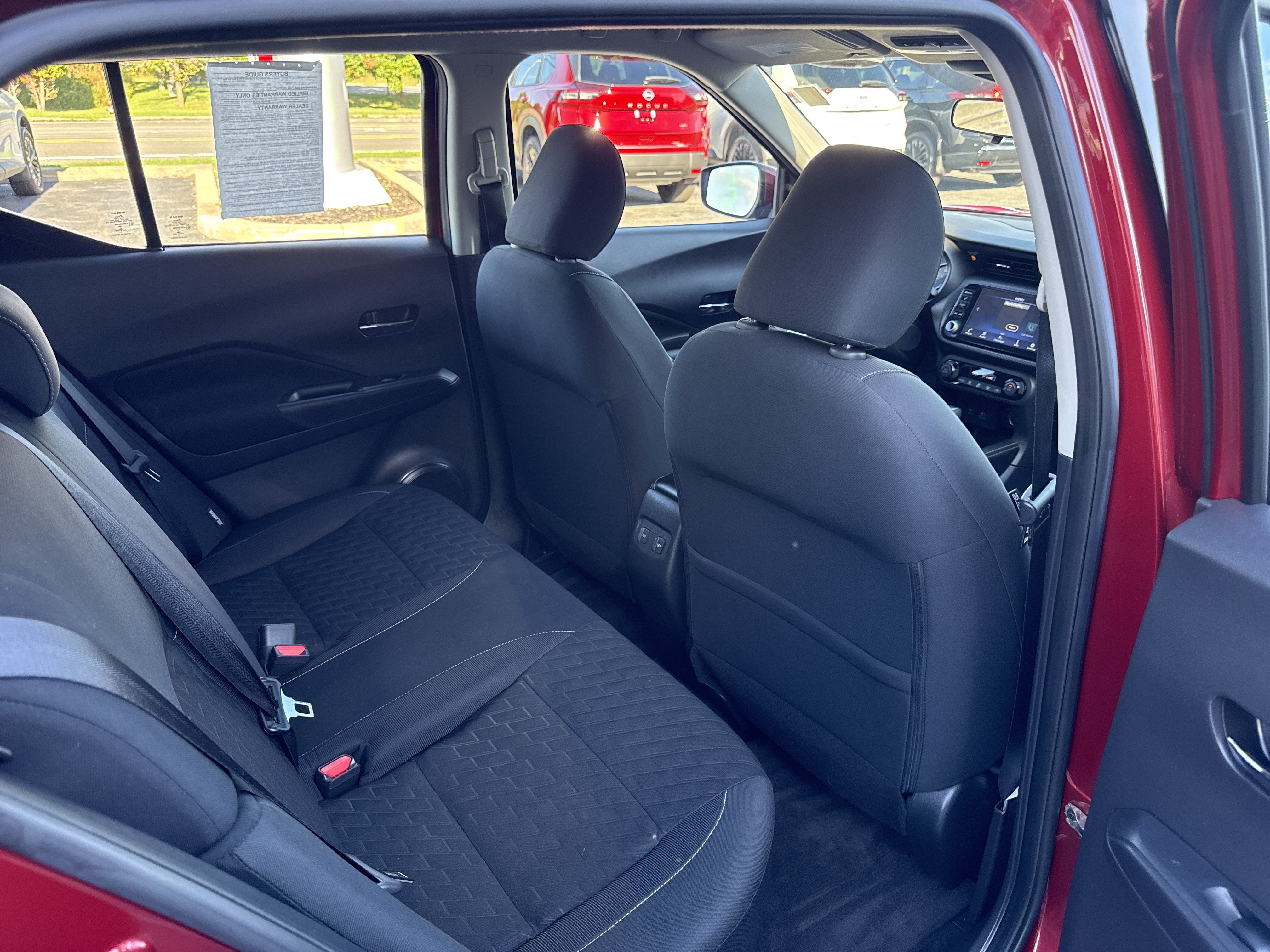Used 2021 Nissan Kicks SV FWD image 12