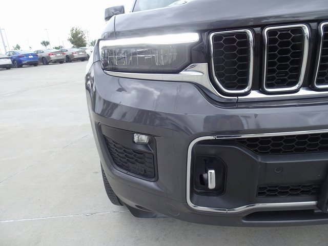Used 2023 Jeep Grand Cherokee L Overland image 5