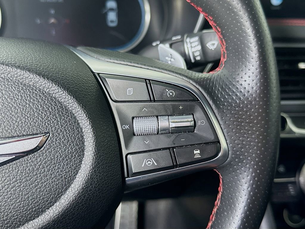 Used 2023 Genesis G70 3.3T w/ Sport Prestige Package image 24