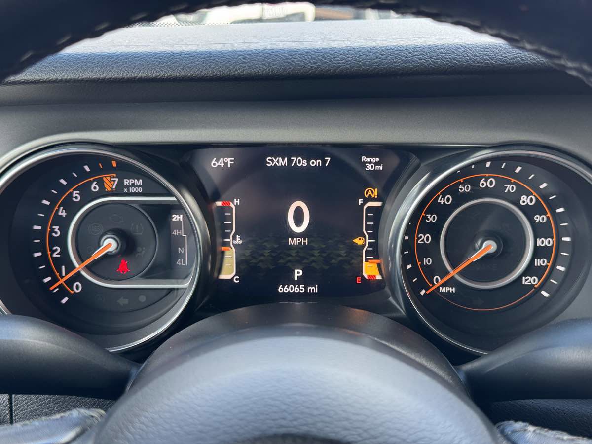 Used 2021 Jeep Gladiator Sport AWD/4WD image 35